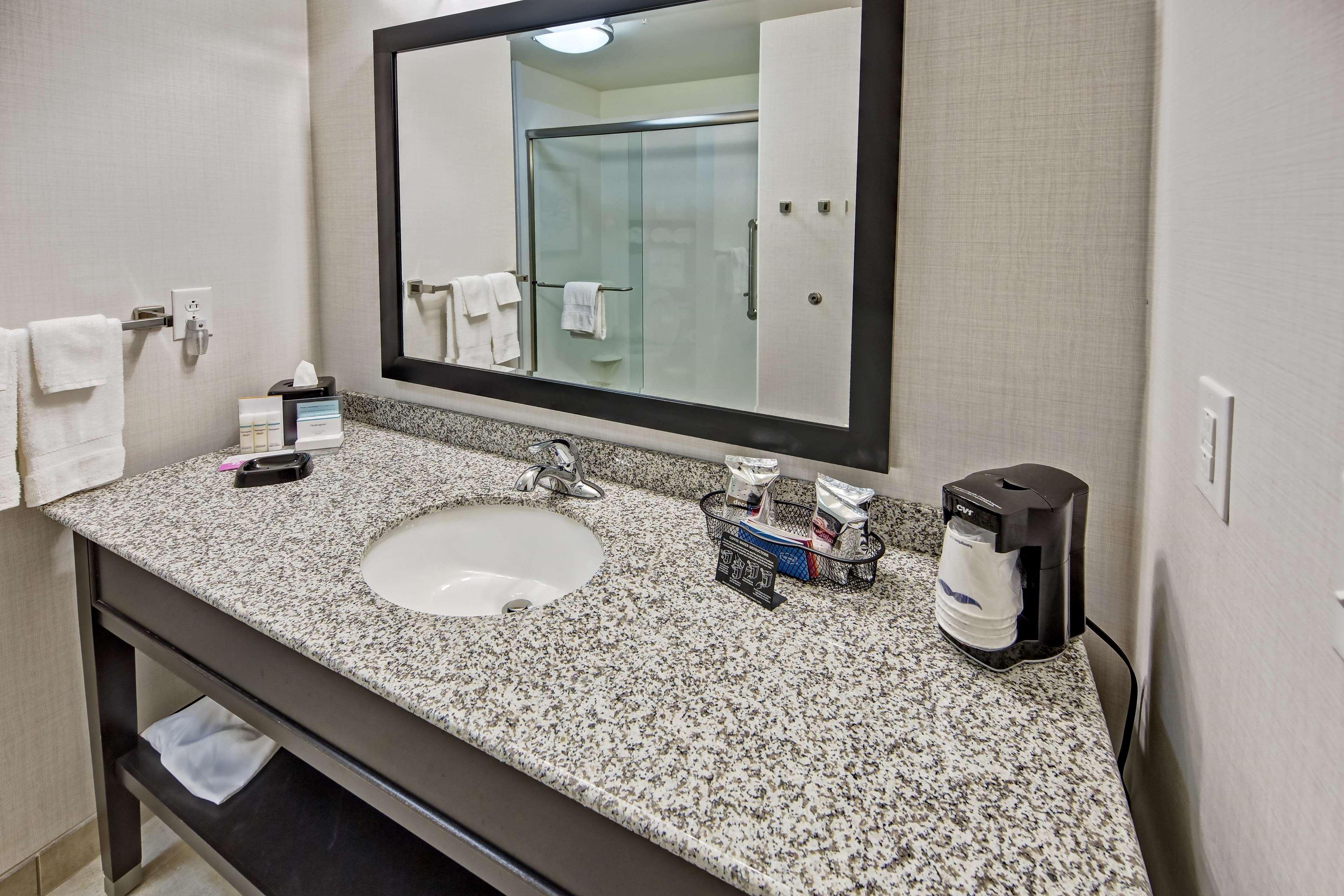Hampton Inn Indianola Dış mekan fotoğraf
