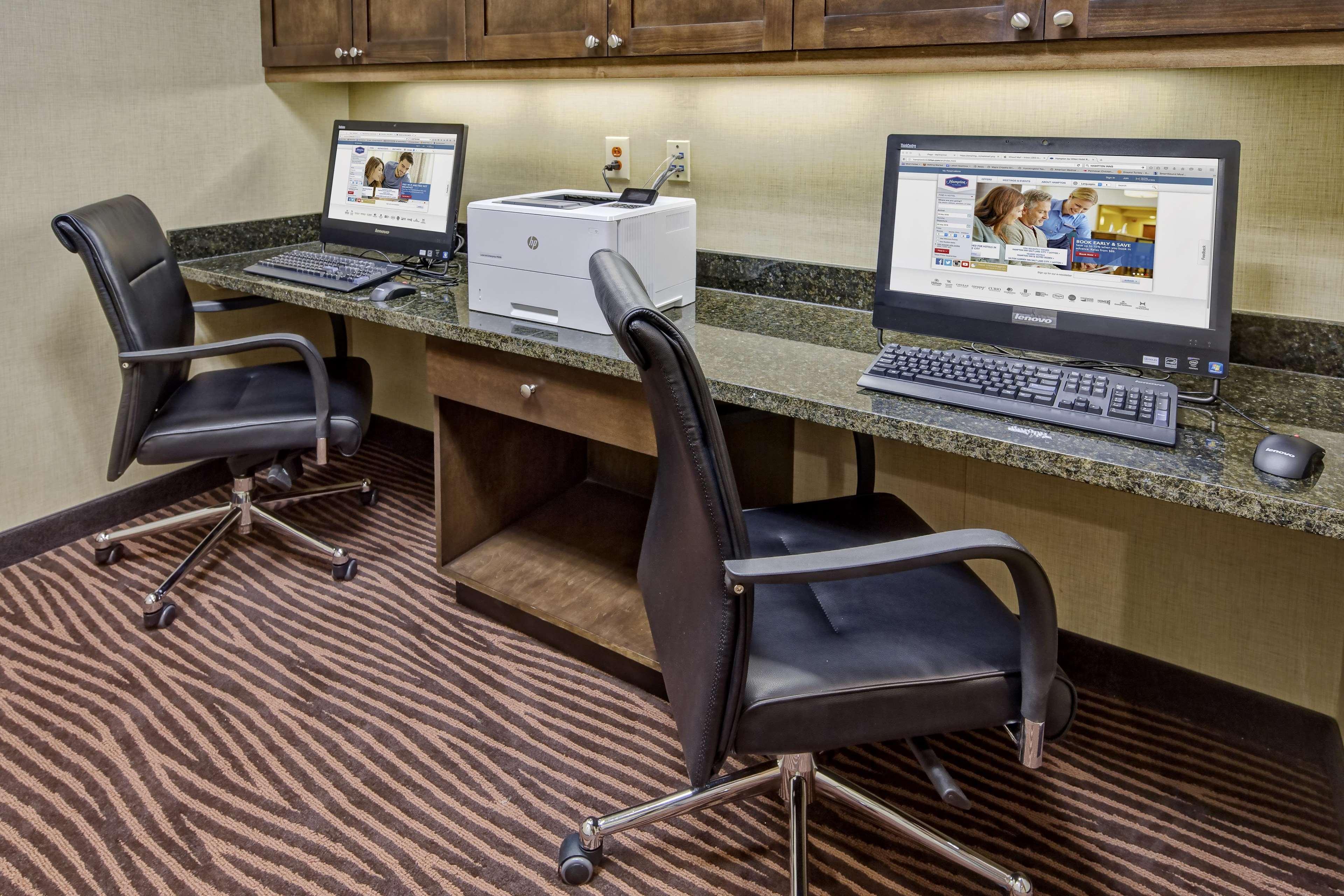 Hampton Inn Indianola Dış mekan fotoğraf
